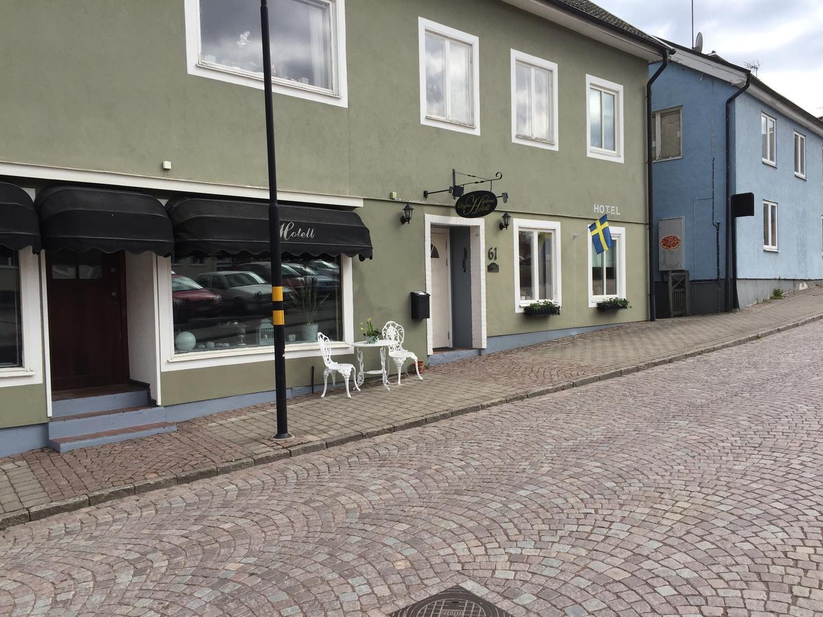 Hoejdens Lagprishotell Mönsterås Eksteriør billede